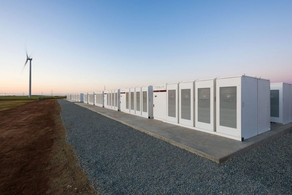 Tesla and Neoen to build wind farm and battery storage in VIC